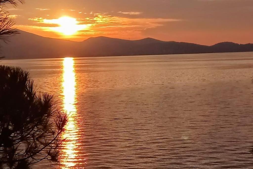 Zadar Center Beach Apartment - Directly On The Sea Ngoại thất bức ảnh