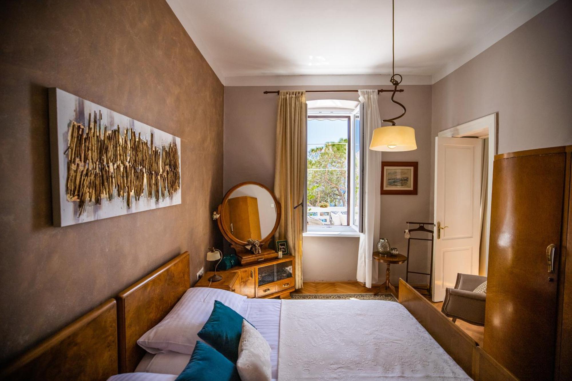 Zadar Center Beach Apartment - Directly On The Sea Ngoại thất bức ảnh