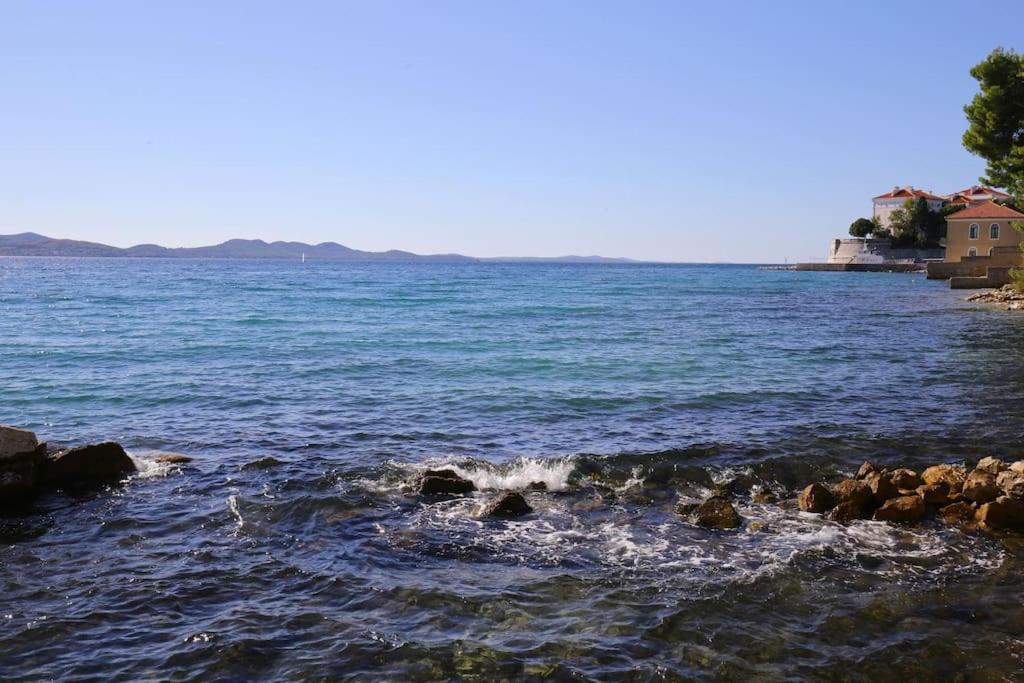 Zadar Center Beach Apartment - Directly On The Sea Ngoại thất bức ảnh