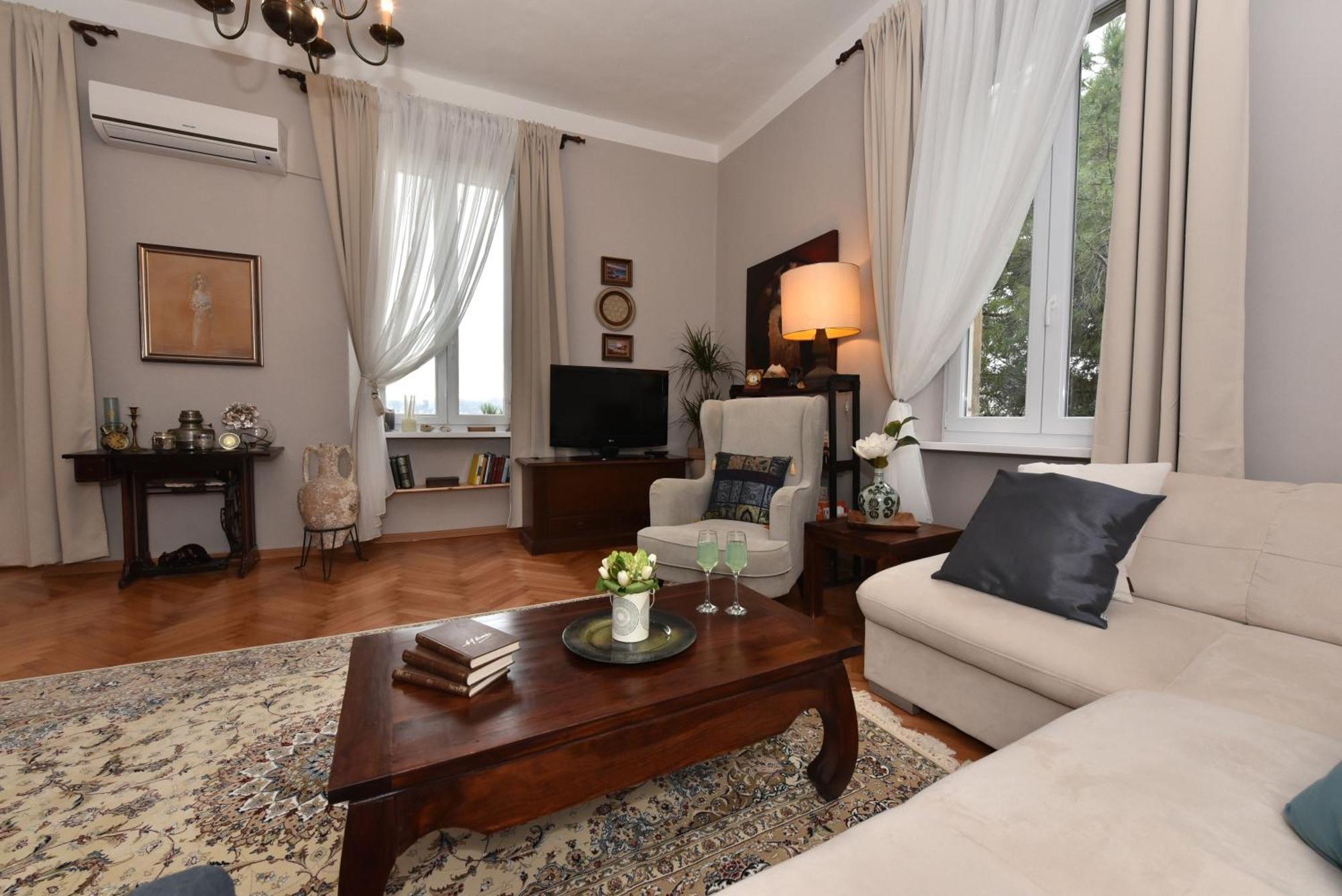 Zadar Center Beach Apartment - Directly On The Sea Ngoại thất bức ảnh